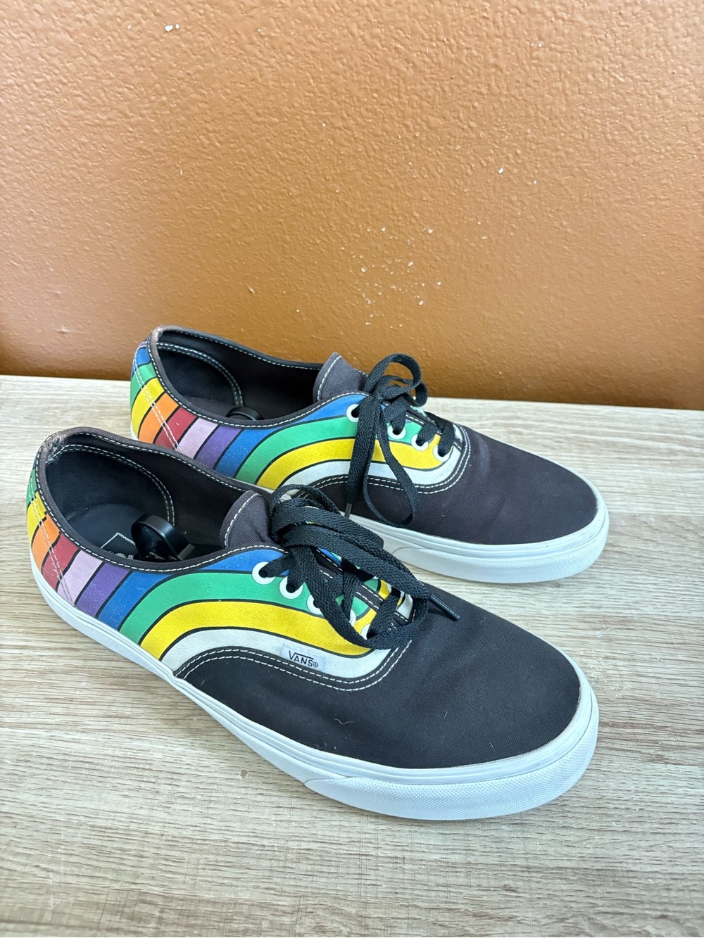 Vans Authentic skateboard sneakers, Black/Refract Rainbow stripes, Men’s 12
